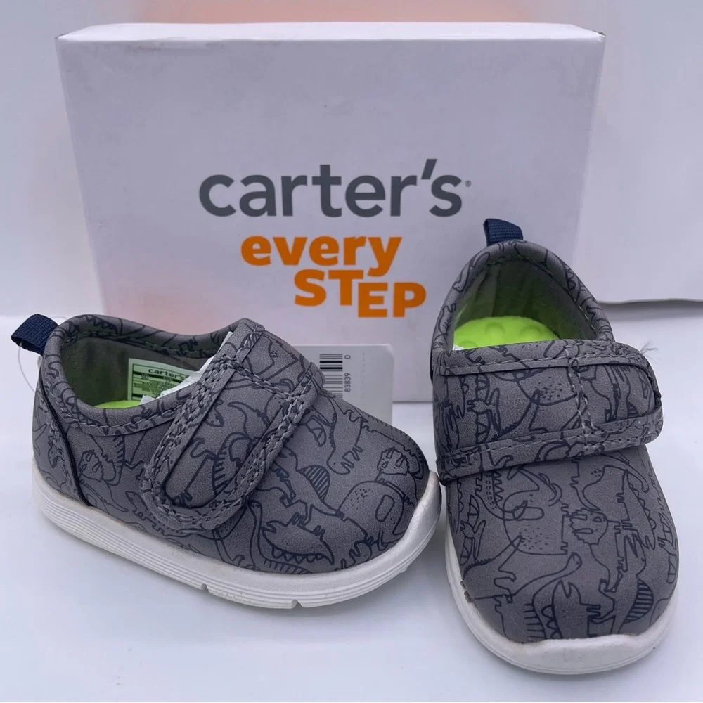 CARTER’S baby boy Turbo2 easy on comfy gray sneakers Size 2 (3-6months)